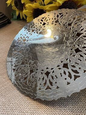 Vintage SILVERPLATE from Italy- Scalloped Edge Kitchen TRIVET